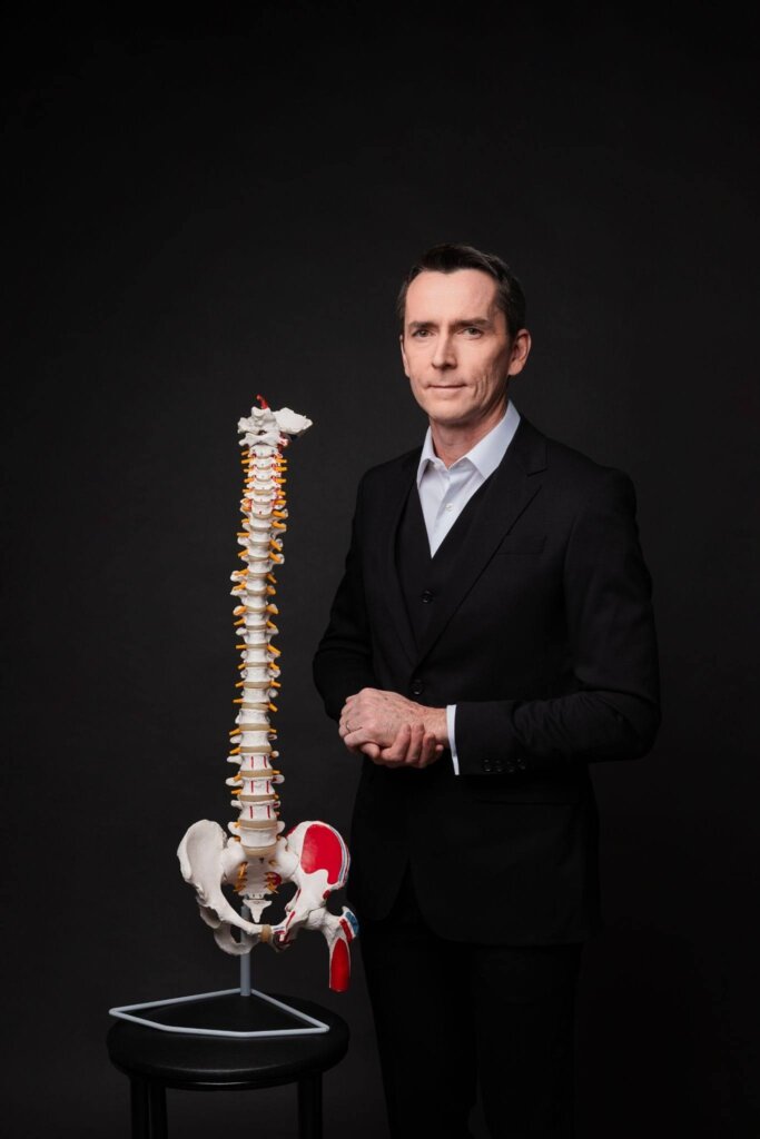 Dr. Alexandre Jaccard - médico da coluna em Avaré/SP