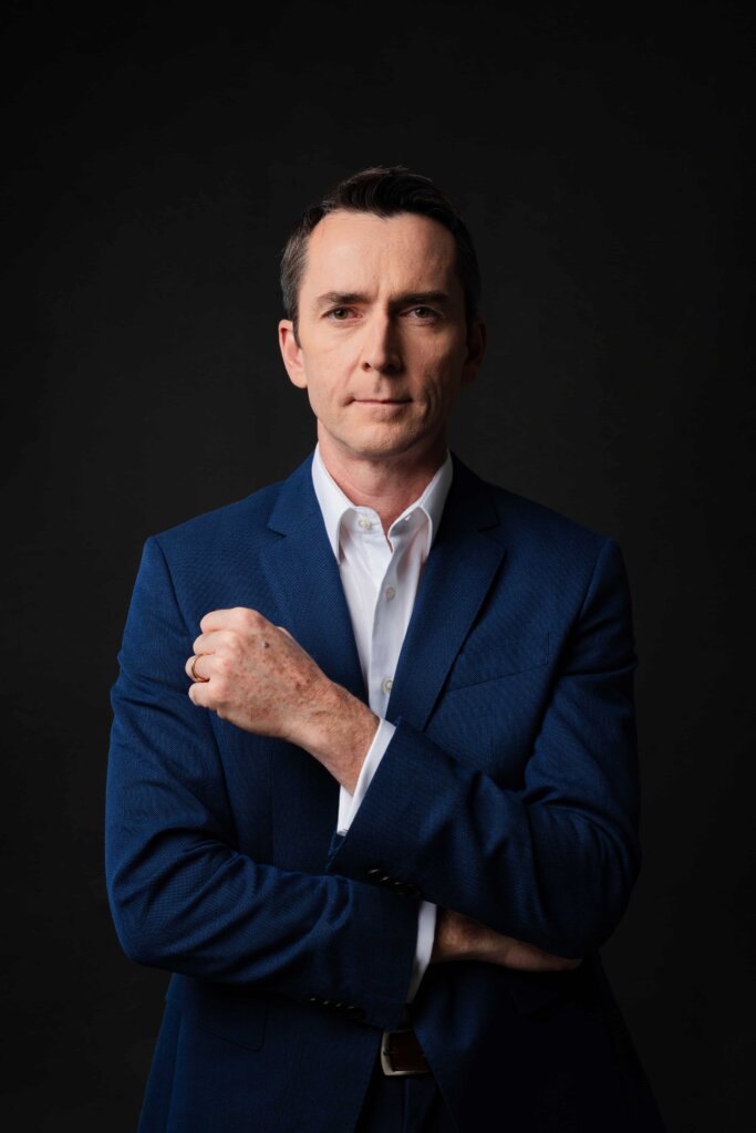  Dr. Alexandre Jaccard - ortopedista especializado em saúde da coluna.